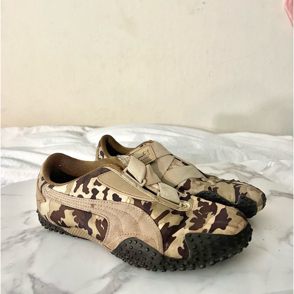 Womens PUMA Sneakers